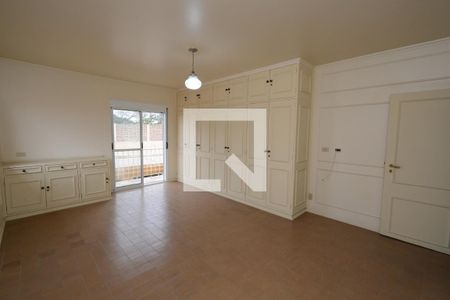 Casa à venda com 377m², 4 quartos e 3 vagasSuíte master