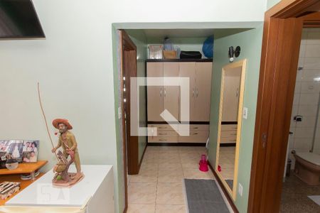 Casa para alugar com 315m², 4 quartos e 4 vagas