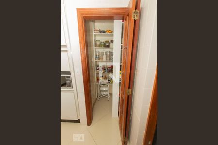 Casa para alugar com 315m², 4 quartos e 4 vagas