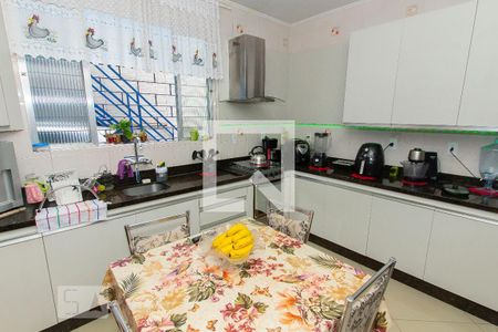 Casa para alugar com 315m², 4 quartos e 4 vagas