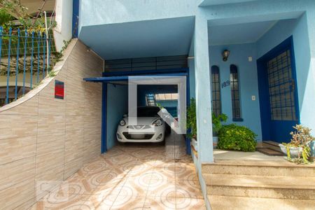 Casa para alugar com 315m², 4 quartos e 4 vagas