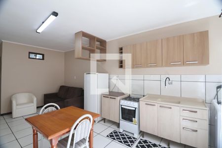 Sala/Cozinha de apartamento para alugar com 1 quarto, 48m² em Igara, Canoas