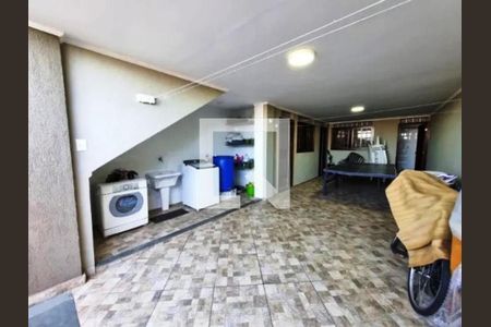 Casa à venda com 200m², 4 quartos e 4 vagas Casa à venda com 200m², 4 quartos e 4 vagasFoto 17