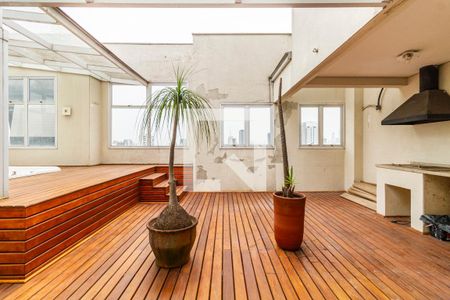 Apartamento à venda com 123m², 1 quarto e 3 vagas Apartamento à venda com 123m², 1 quarto e 3 vagasVaranda