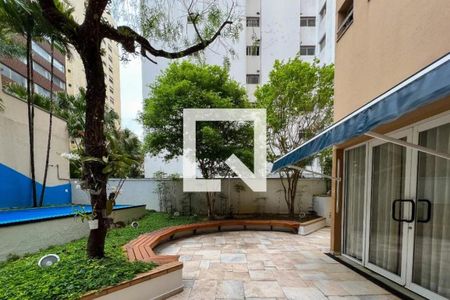 Apartamento à venda com 118m², 3 quartos e 2 vagas Apartamento à venda com 118m², 3 quartos e 2 vagasÁrea comum - Jardim