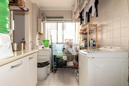 Apartamento à venda com 118m², 3 quartos e 2 vagas Apartamento à venda com 118m², 3 quartos e 2 vagasÁrea de Serviço