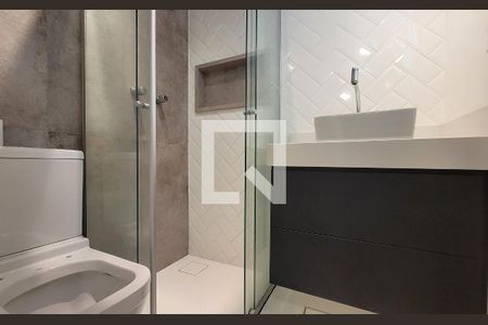 Apartamento à venda com 100m², 2 quartos e 2 vagas Apartamento à venda com 100m², 2 quartos e 2 vagasBanheiro da suíte 2