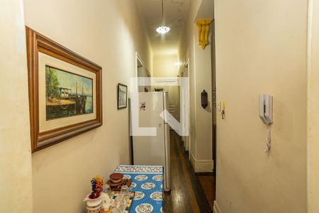 Apartamento à venda com 170m², 4 quartos e sem vaga Apartamento à venda com 170m², 4 quartos e sem vagaCorredor