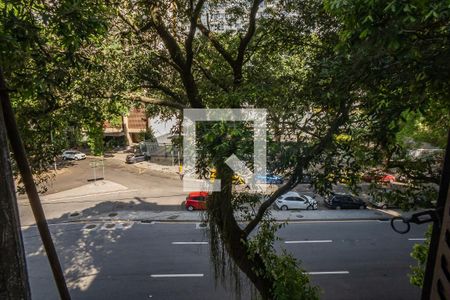 Apartamento à venda com 170m², 4 quartos e sem vaga Apartamento à venda com 170m², 4 quartos e sem vagaVista