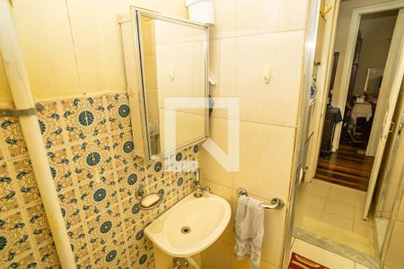 Apartamento à venda com 170m², 4 quartos e sem vaga Apartamento à venda com 170m², 4 quartos e sem vagaBanheiro