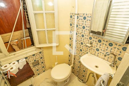 Apartamento à venda com 170m², 4 quartos e sem vaga Apartamento à venda com 170m², 4 quartos e sem vagaBanheiro