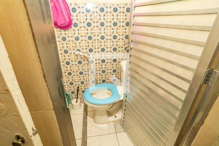 Apartamento à venda com 170m², 4 quartos e sem vaga Apartamento à venda com 170m², 4 quartos e sem vagaBanheiro