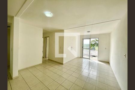 Sala de apartamento para alugar com 3 quartos, 71m² em Jardim Tamoio, Jundiaí