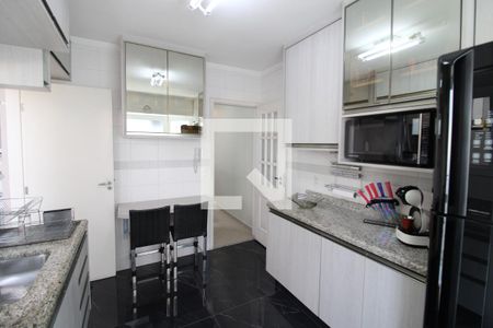 Casa de condomínio à venda com 155m², 3 quartos e 2 vagasCozinha