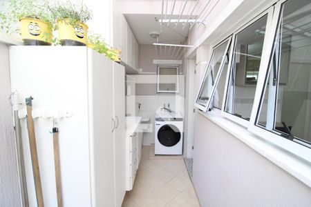 Casa de condomínio à venda com 155m², 3 quartos e 2 vagasÁrea de Serviço