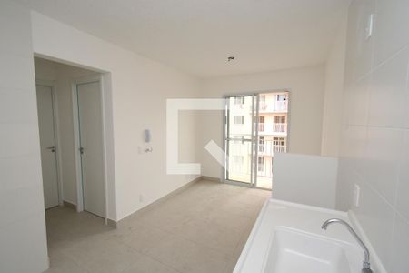 Sala/Cozinha de apartamento para alugar com 2 quartos, 34m² em Socorro, São Paulo