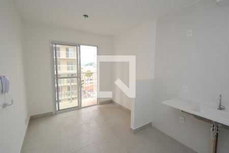 Sala/Cozinha de apartamento para alugar com 2 quartos, 34m² em Socorro, São Paulo