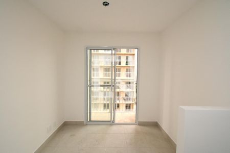 Sala de apartamento para alugar com 2 quartos, 34m² em Socorro, São Paulo