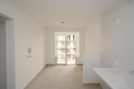 Sala/Cozinha de apartamento para alugar com 2 quartos, 34m² em Socorro, São Paulo