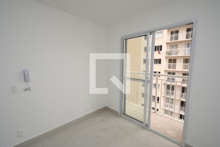 Sala de apartamento para alugar com 2 quartos, 34m² em Socorro, São Paulo