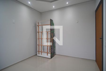Casa à venda com 220m², 3 quartos e 4 vagas Casa à venda com 220m², 3 quartos e 4 vagasQuarto 2