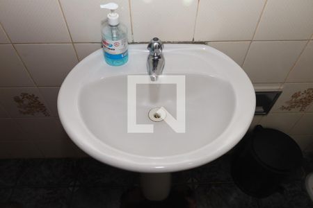 Casa à venda com 250m², 5 quartos e 2 vagasBanheiro 3