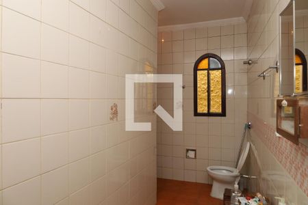 Casa à venda com 250m², 5 quartos e 2 vagasBanheiro 1