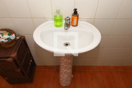 Casa à venda com 250m², 5 quartos e 2 vagasBanheiro 1