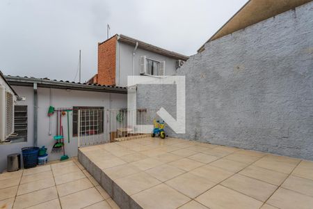 Casa à venda com 250m², 3 quartos e 3 vagasQuintal