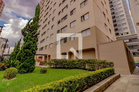 Apartamento à venda com 63m², 2 quartos e 1 vaga Apartamento à venda com 63m², 2 quartos e 1 vagaFachada