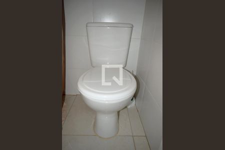 Casa à venda com 140m², 5 quartos e sem vagaBanheiro Suíte 2