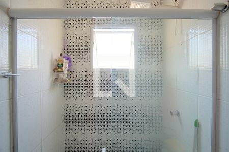 Casa à venda com 182m², 3 quartos e 5 vagasBanheiro da Suíte 1