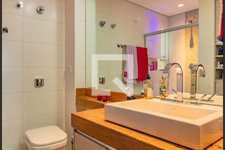 Apartamento à venda com 102m², 3 quartos e 1 vagaBanheiro 