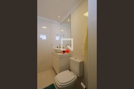 Apartamento à venda com 400m², 4 quartos e 5 vagas Apartamento à venda com 400m², 4 quartos e 5 vagasBanheiro da Suíte 3