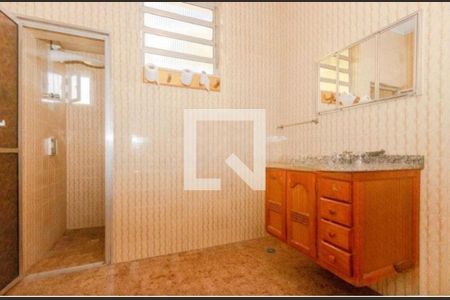 Casa à venda com 100m², 4 quartos e 1 vaga