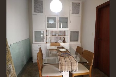 Apartamento à venda com 230m², 4 quartos e 3 vagas