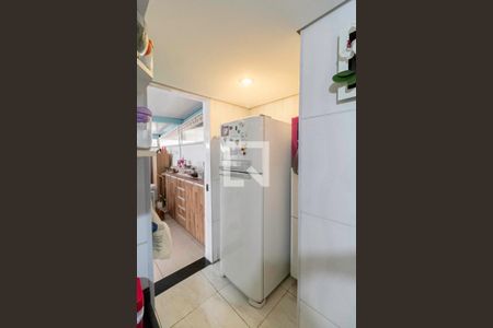 Apartamento à venda com 214m², 3 quartos e 2 vagas Apartamento à venda com 214m², 3 quartos e 2 vagasCozinha