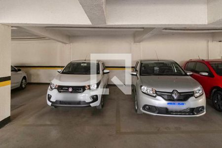 Apartamento à venda com 214m², 3 quartos e 2 vagas Apartamento à venda com 214m², 3 quartos e 2 vagasGaragem