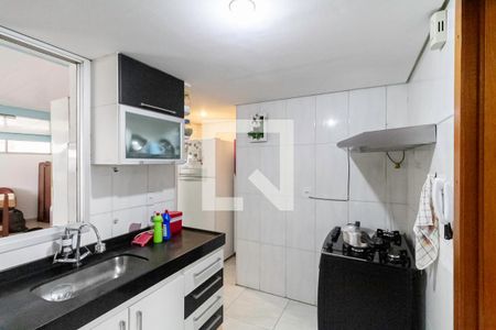 Apartamento à venda com 214m², 3 quartos e 2 vagas Apartamento à venda com 214m², 3 quartos e 2 vagasCozinha