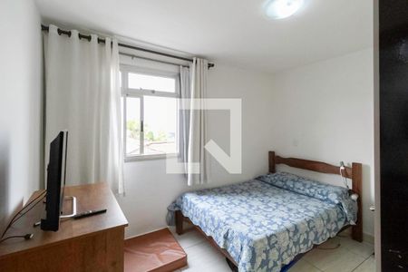 Apartamento à venda com 214m², 3 quartos e 2 vagas Apartamento à venda com 214m², 3 quartos e 2 vagasSuíte