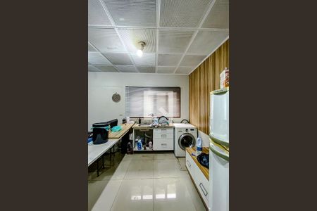 Casa à venda com 230m², 3 quartos e 5 vagasCasa 2