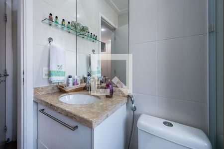 Apartamento para alugar com 181m², 3 quartos e 3 vagas Apartamento para alugar com 181m², 3 quartos e 3 vagasBanheiro suíte 2