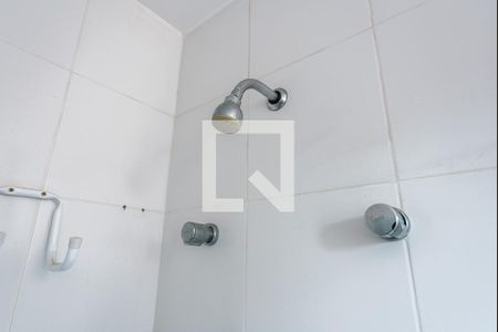 Apartamento para alugar com 181m², 3 quartos e 3 vagas Apartamento para alugar com 181m², 3 quartos e 3 vagasChuveiro