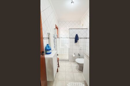 Casa à venda com 339m², 3 quartos e 5 vagas Casa à venda com 339m², 3 quartos e 5 vagasBanheiro da Suíte 2