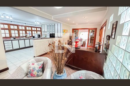 Casa à venda com 339m², 3 quartos e 5 vagas Casa à venda com 339m², 3 quartos e 5 vagasSala de Jantar