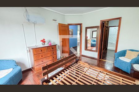 Casa à venda com 339m², 3 quartos e 5 vagas Casa à venda com 339m², 3 quartos e 5 vagasSuite 1