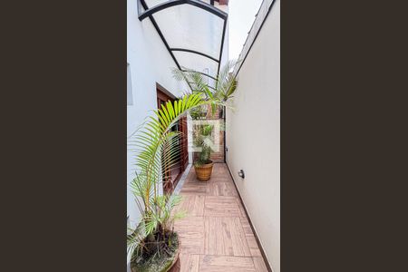 Casa à venda com 339m², 3 quartos e 5 vagas Casa à venda com 339m², 3 quartos e 5 vagasJardim de Inverno