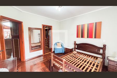 Casa à venda com 339m², 3 quartos e 5 vagas Casa à venda com 339m², 3 quartos e 5 vagasSuite 1