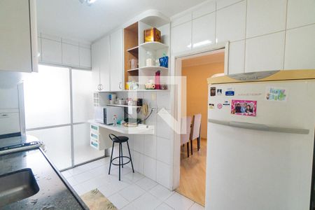 Apartamento à venda com 99m², 3 quartos e 2 vagas Apartamento à venda com 99m², 3 quartos e 2 vagasCozinha