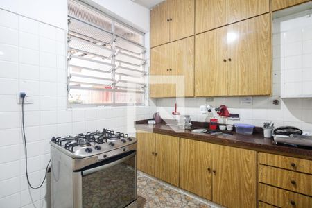 Casa à venda com 272m², 3 quartos e 5 vagasCozinha 